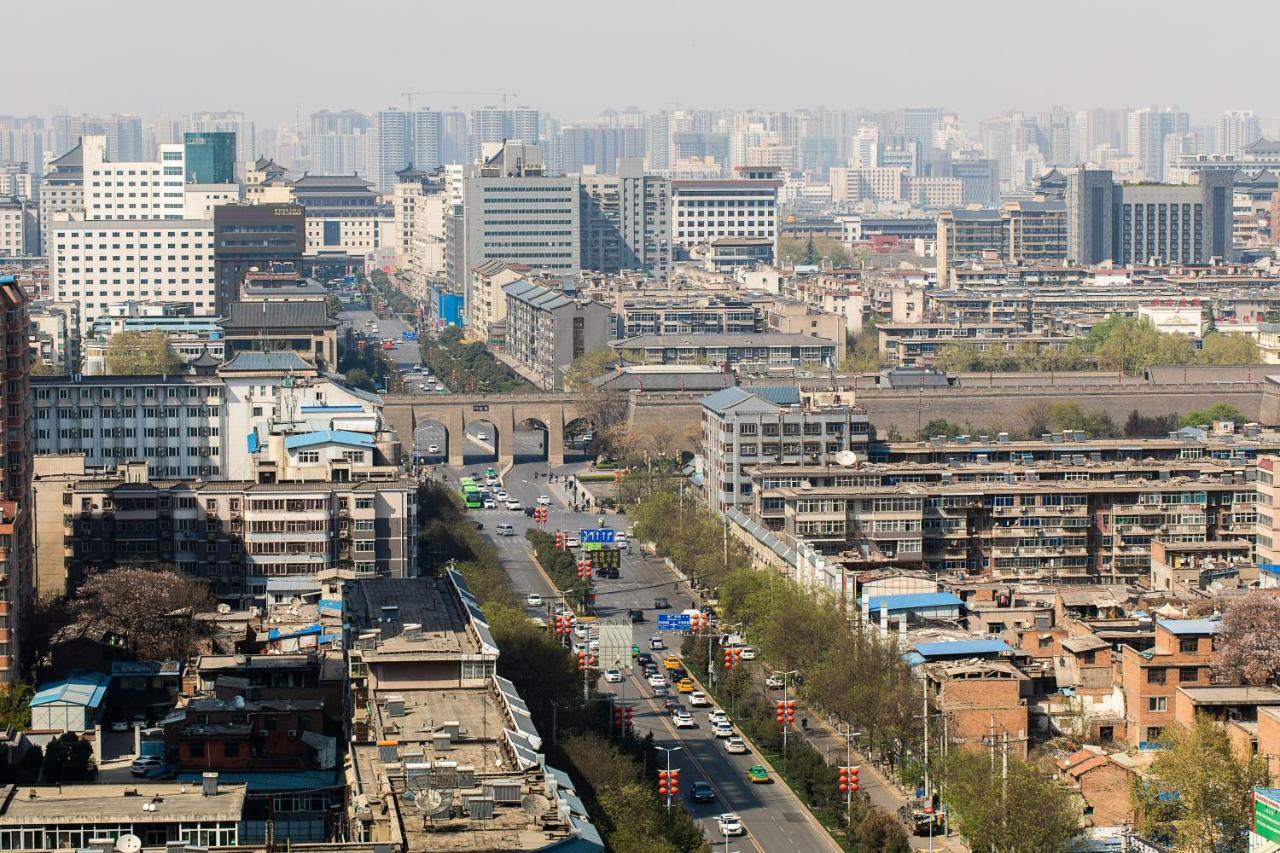 Xi'An Firefly Hotel Exterior photo